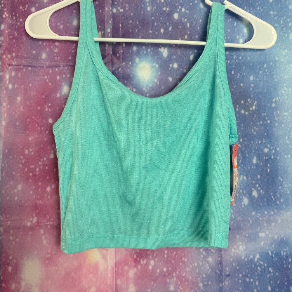 New colsie tank top 🛍